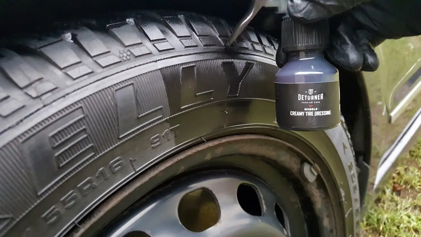 Чорнитель для шин Deturner Creamy Tire Dressing 3209 фото